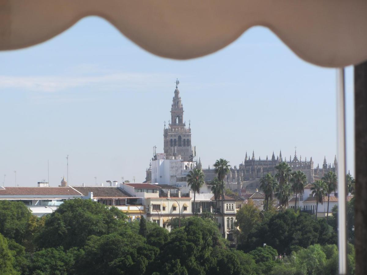 Trianabridgeviews Atico Con Vistas Al Puente De Triana Calle Castilla 38 Sevilla Exteriér fotografie